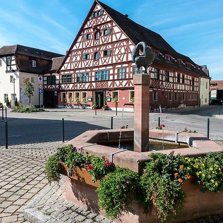 Der Schwan Hotel & Restaurant Schwanstetten Экстерьер фото